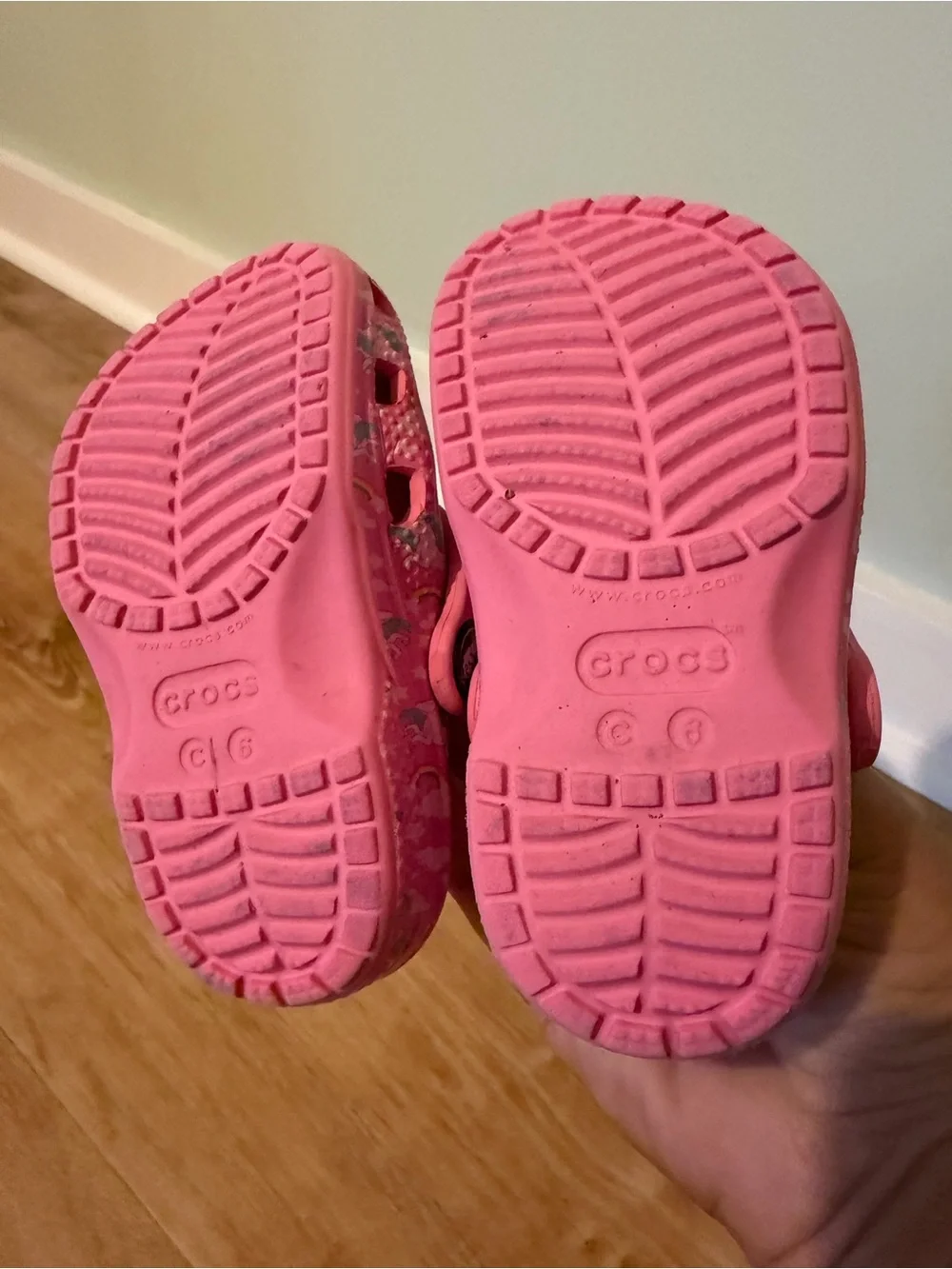 CROCS Girls' Pink Unicorn-Print Clog Sandals with Heel Strap